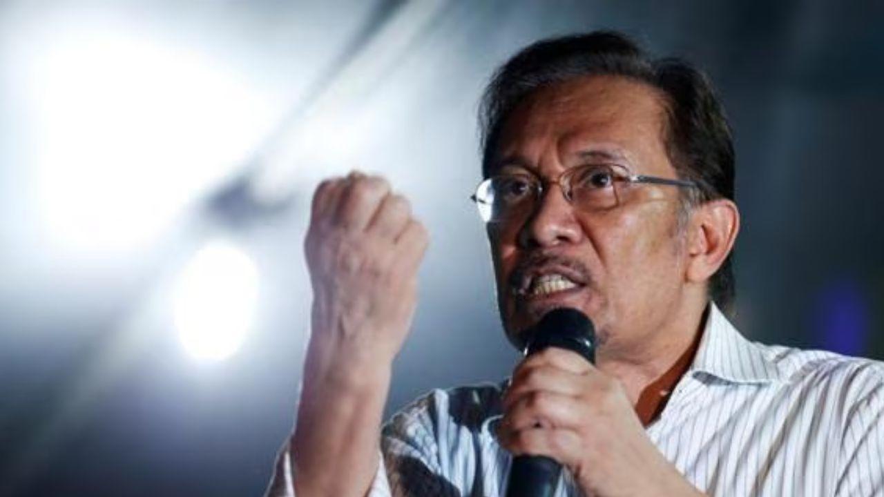 Anwar Ibrahim Reaffirms Commitment to Fight Corruption in Malaysia