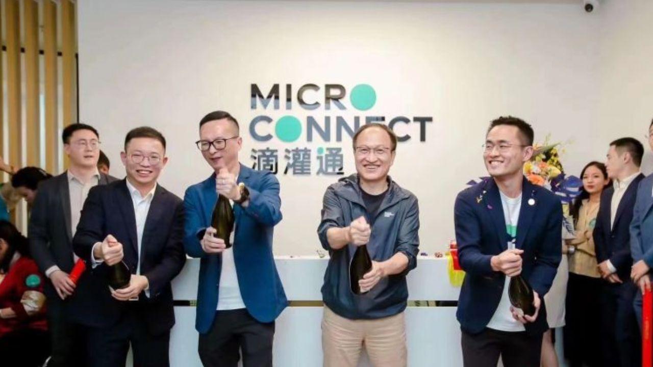 Ex-HKEX Chief Charles Li Seeks Hong Kong Listing for Micro Connect