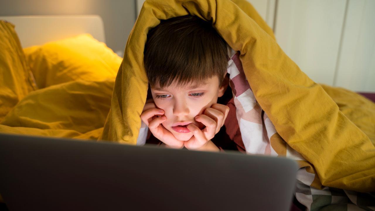 Taking a Break from Screens: Why a Digital Detox Is Good for You