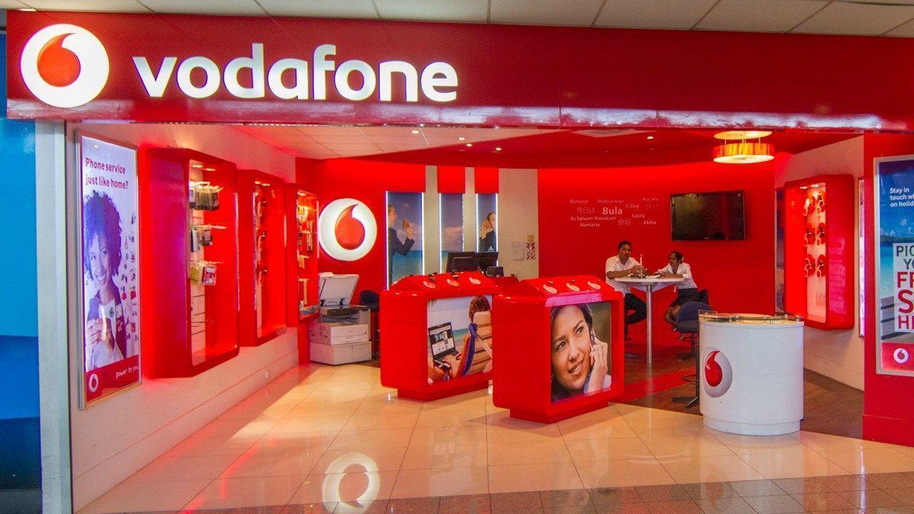 Govt May Ease AGR Dues for Vi to Avert Telecom Sector Crisis