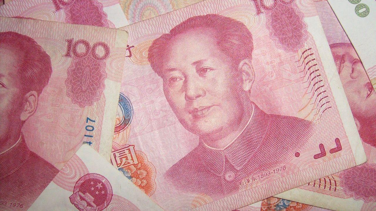 Yuan Poised to Break 7‑per‑Dollar Mark as China’s Economy Firms