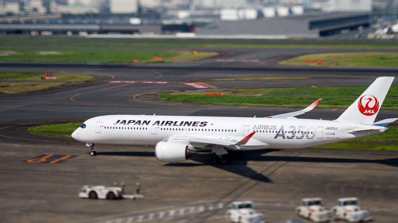 Japan Flight Makes Emergency Landing After Cabin Issue