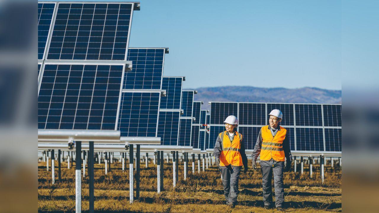 Philippines Seeks Investors for Major Solar Projects