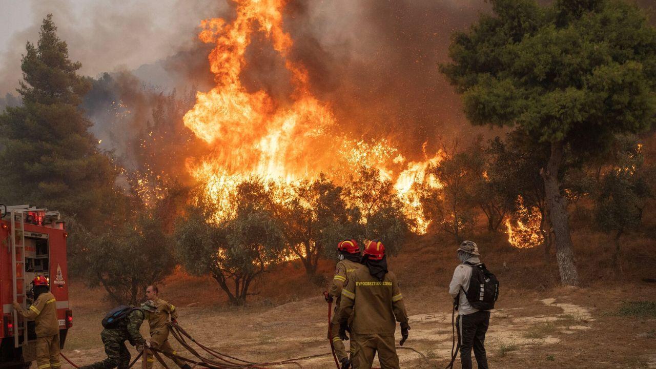 California Madre Fire burns 70,000 acres evacuation ordered
