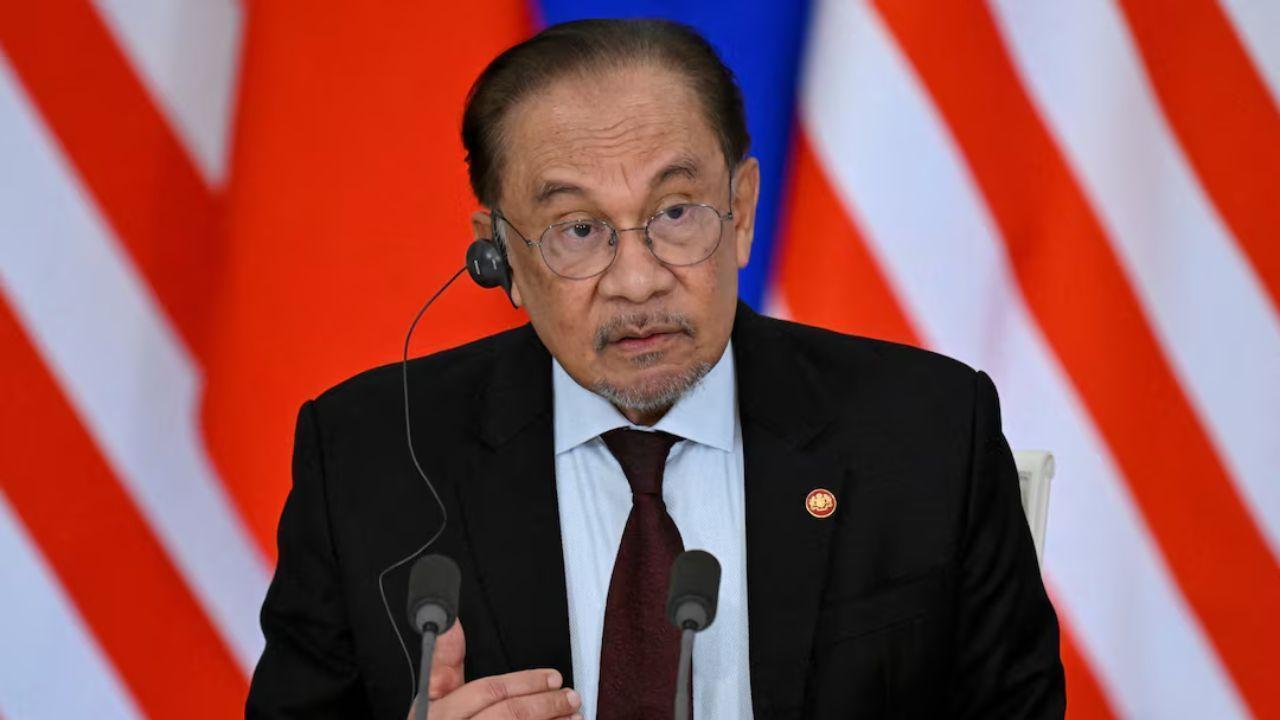 Anwar Cooperatives Key for B40 Microbiz Growth