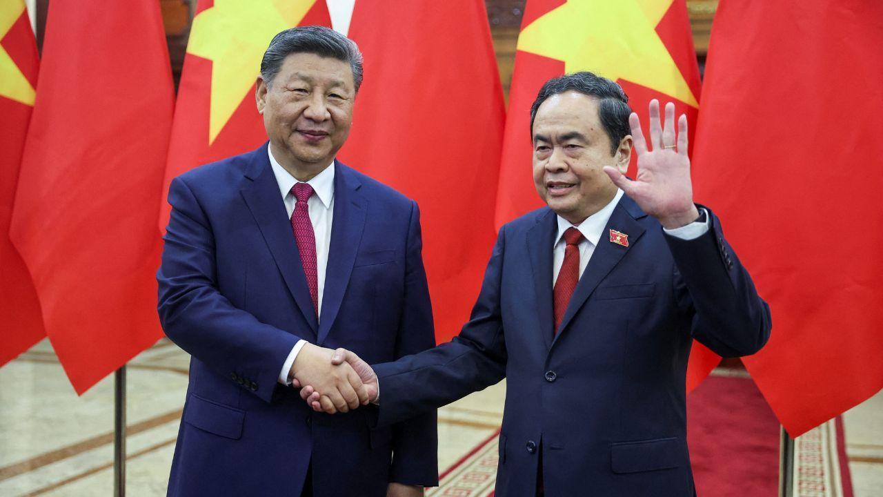 Vietnam’s Ambassador Presents Credentials to Xi Jinping