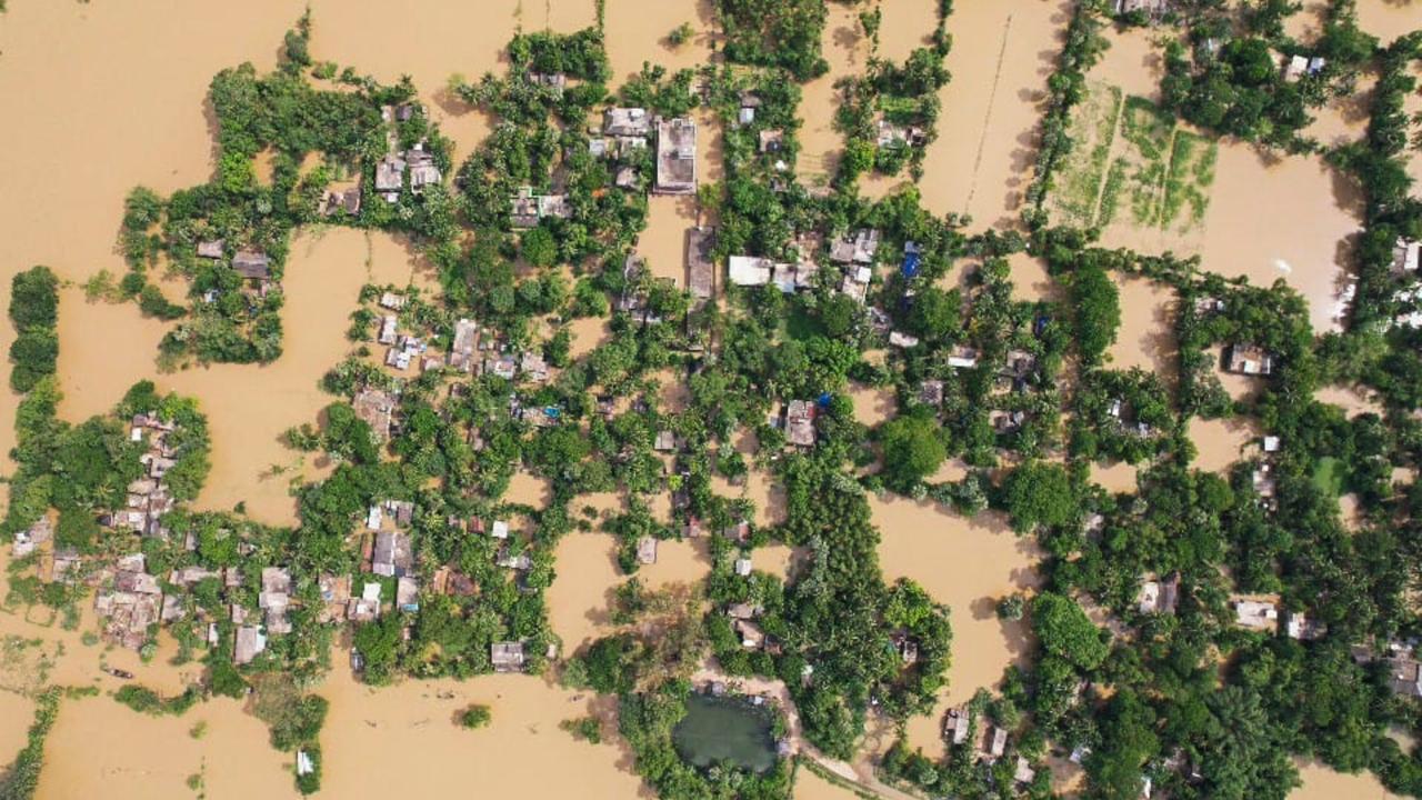 Odisha Floods Devastate Villages As River Banks Collapse, Rescue Efforts Intensify