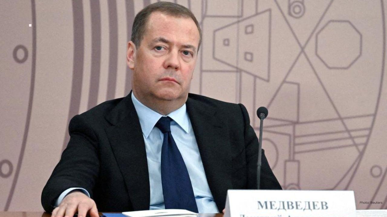 Russia Ends Missile Moratorium Blames NATO Moves