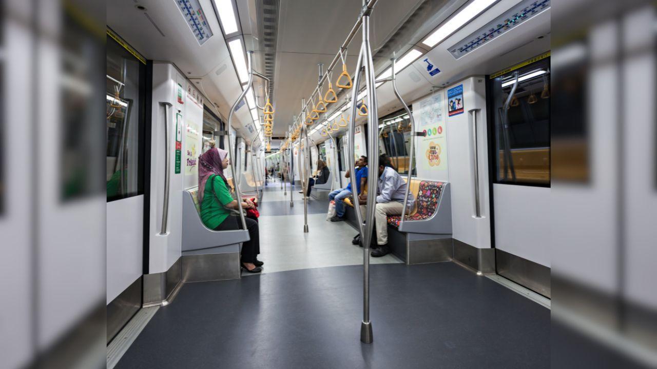 Power Outage Halts Singapore’s North-East MRT Line Visitors Stranded