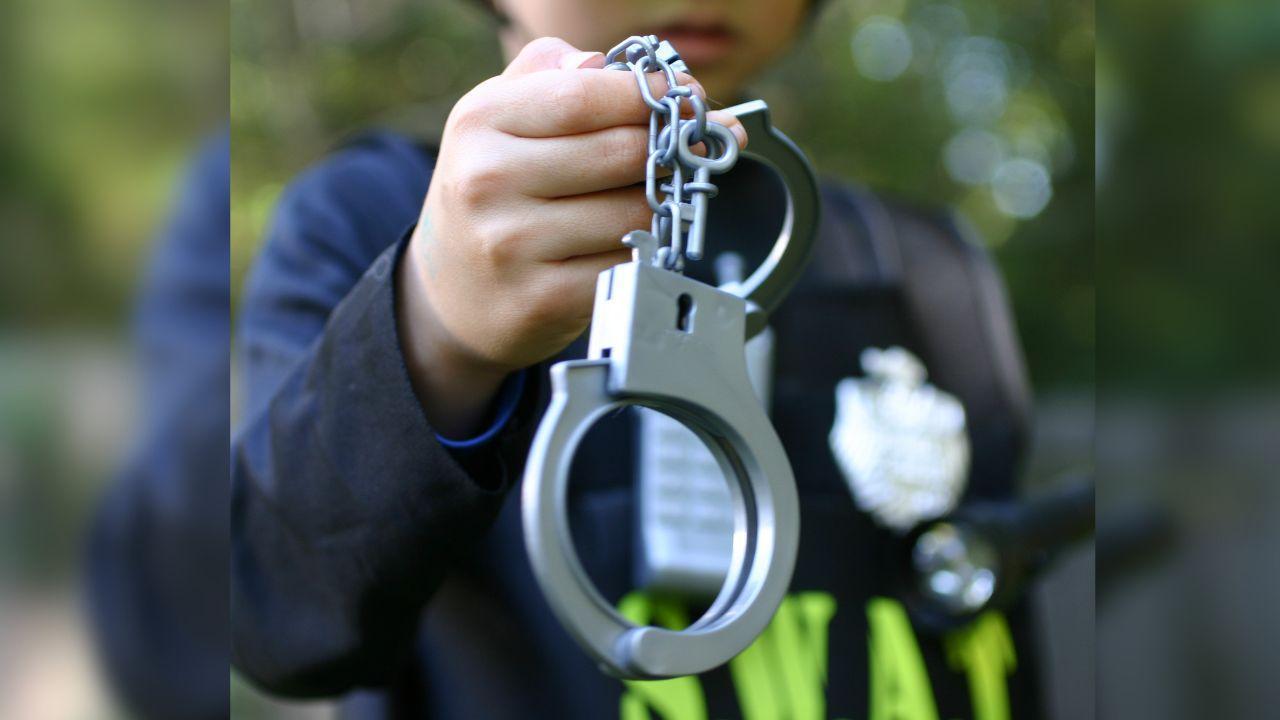 Chinese Woman Arrested for Attacking Officer at KLIA Terminal 1