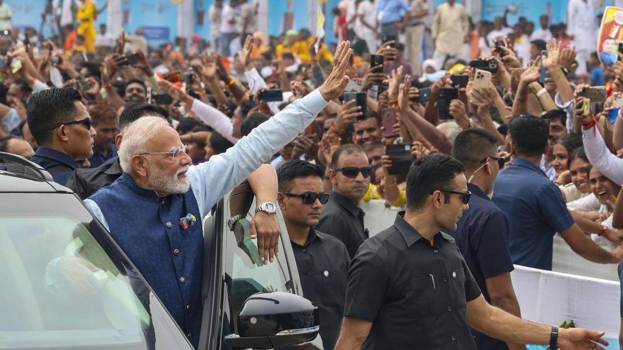 PM Modi promises GST reforms to aid poor middle class traders