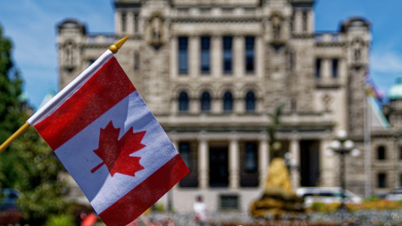 Study in Canada 2025 Top Universities Fees Visa Rules, and Living Costs