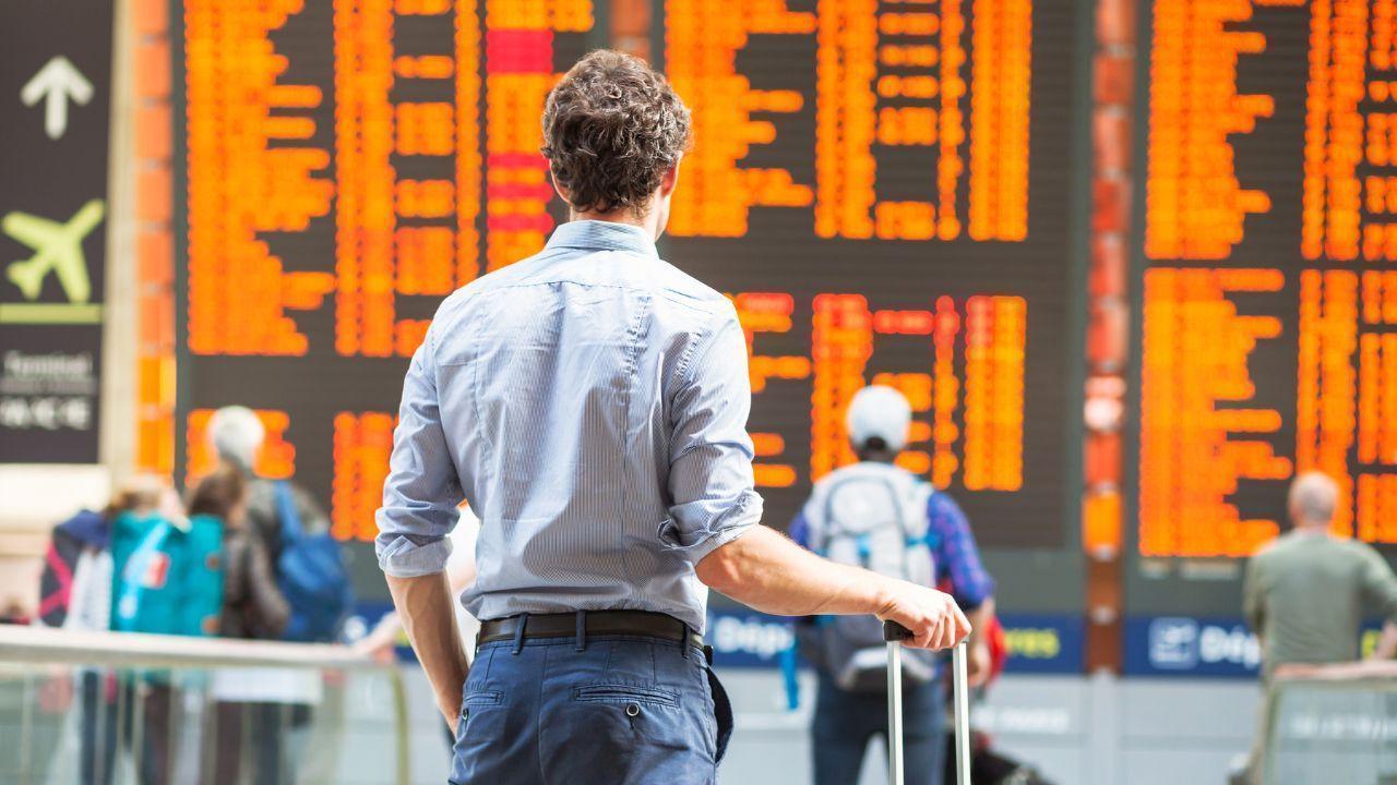 The Impact of Flight Delays and How to Handle Them