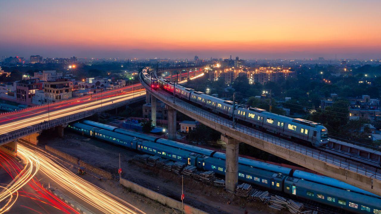 Delhi Metro Passenger Scammed for Rs 80 Shares Viral Reddit Story of Deception