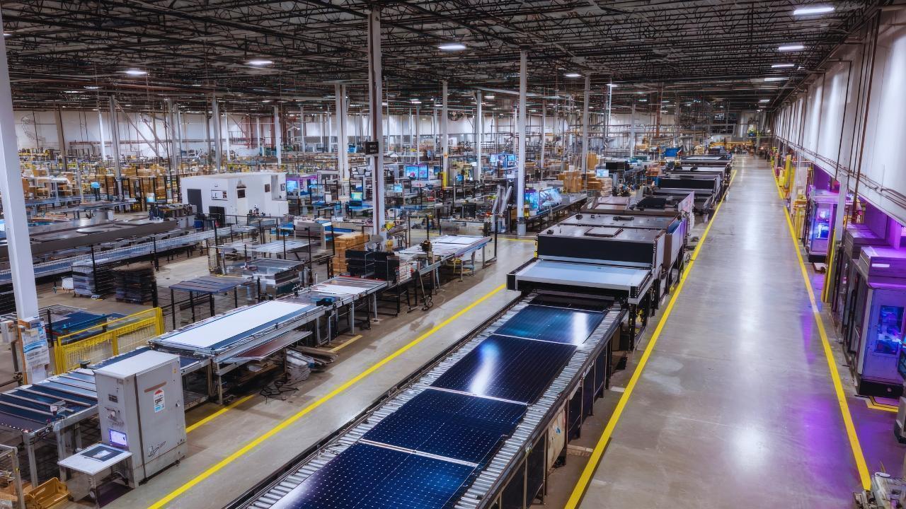 India’s Hardware Renaissance: AI-Powered Chips Fuel IoT and Robotics Boom