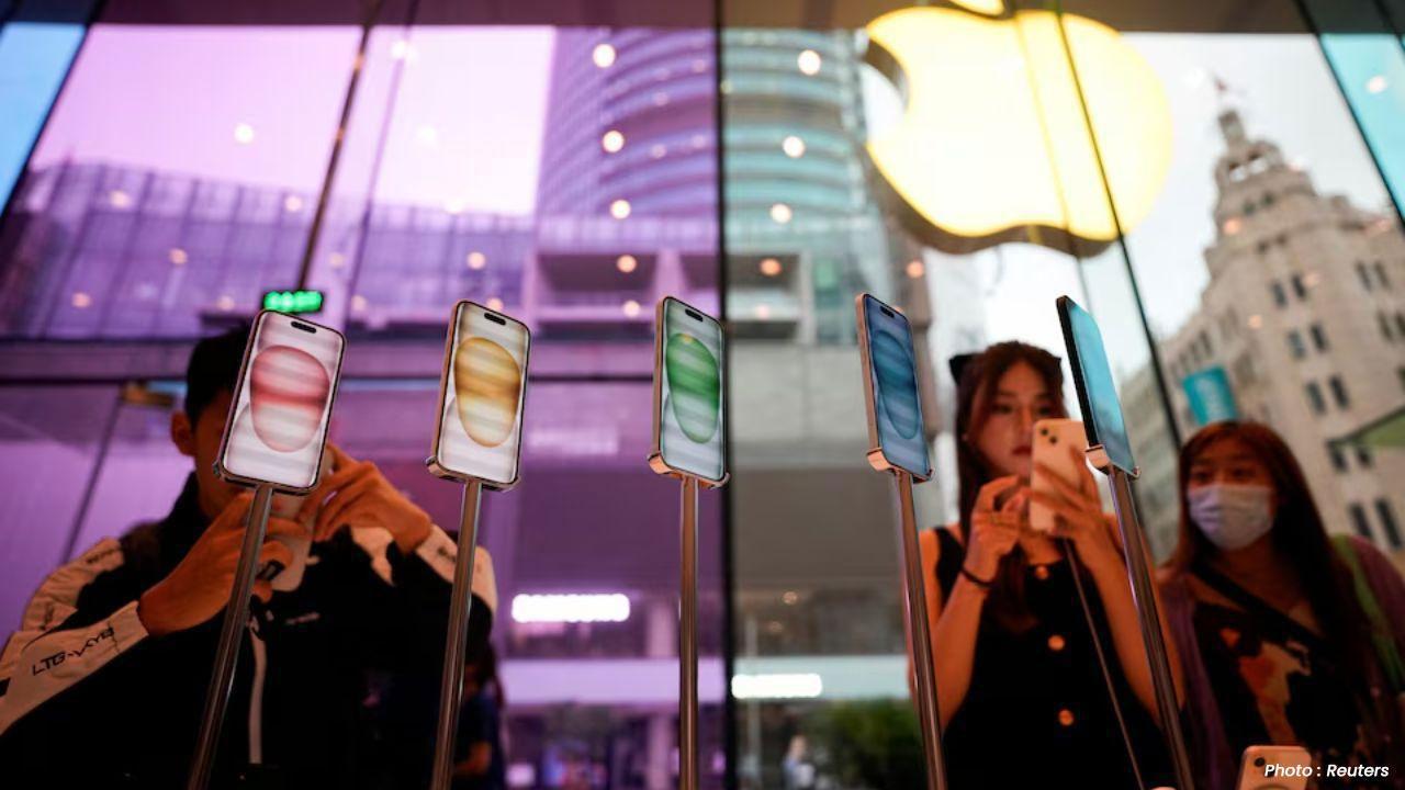Apple iPhone 17 Pre-Orders Break Records in China, iPhone Air Faces Delay