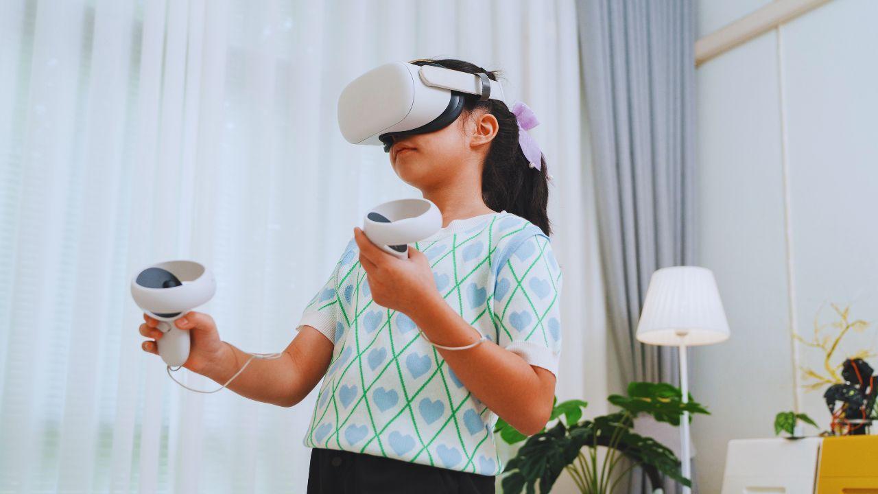 The Role of Extended Reality (XR) in Education and Enterprise