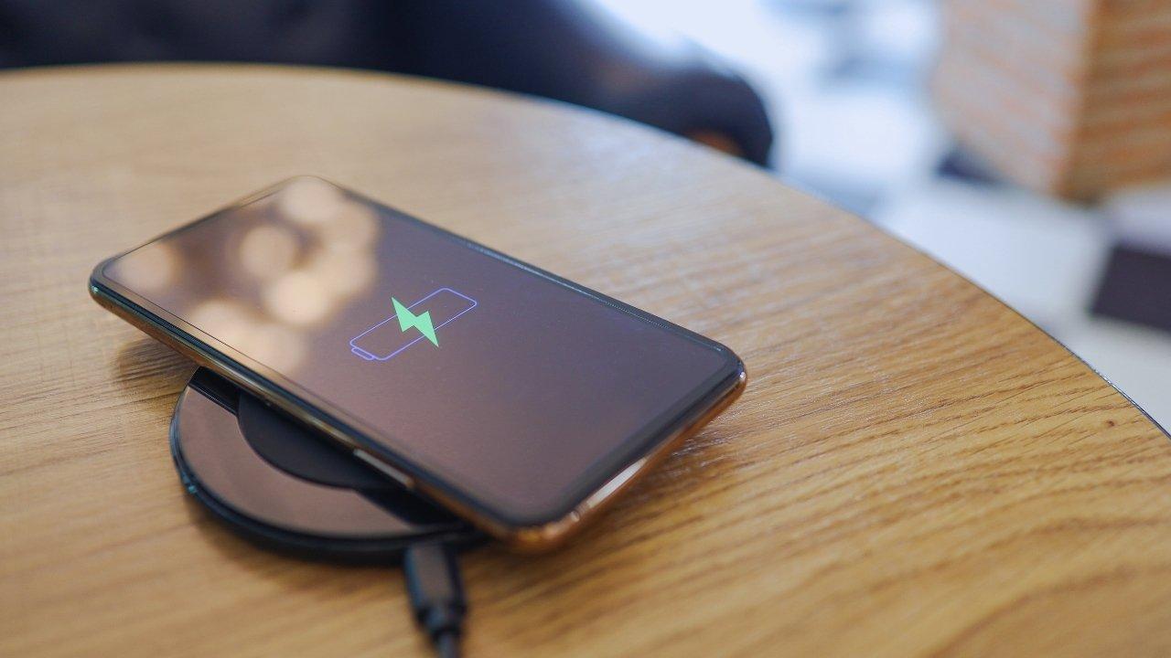 Magnetic Power Banks: The Future of Wireless Charging