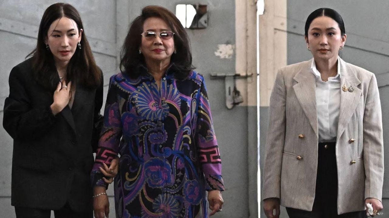 Thaksin Shinawatra May Supervise Sewer Crew at Bangkok Prison