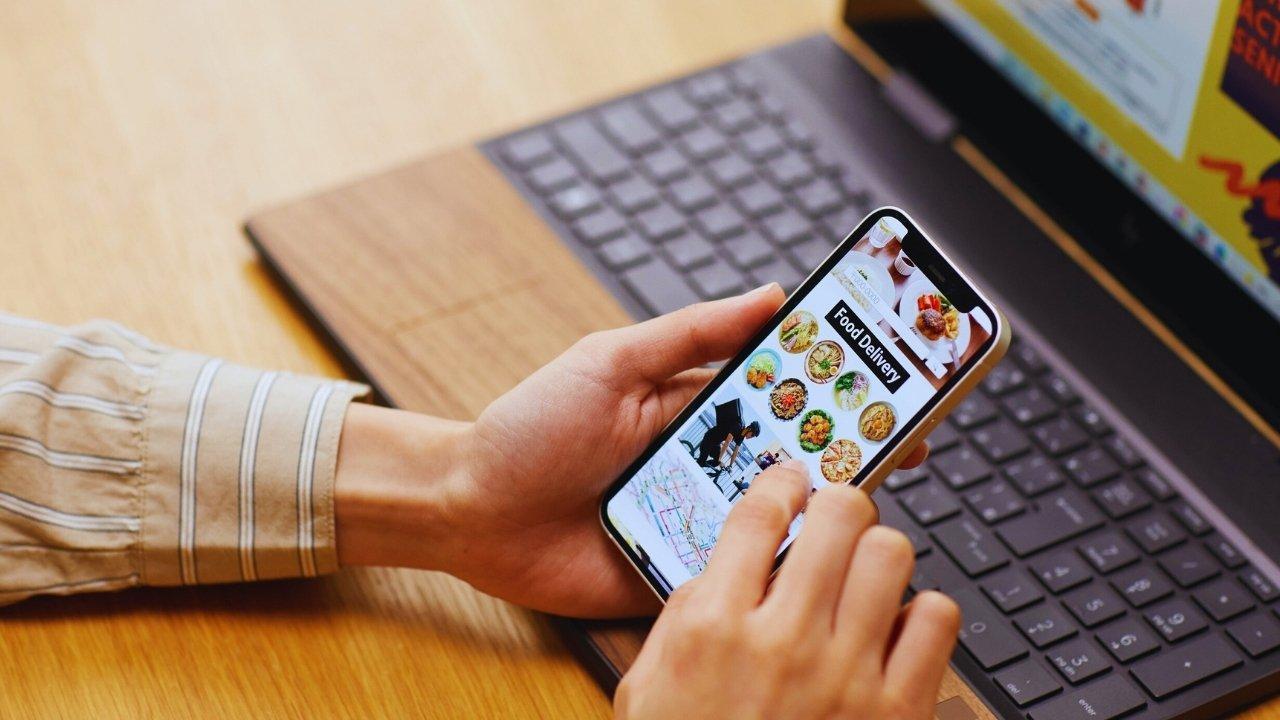 The Future of Food Delivery: Ghost Kitchens & Cloud Kitchens Revolutionizing India