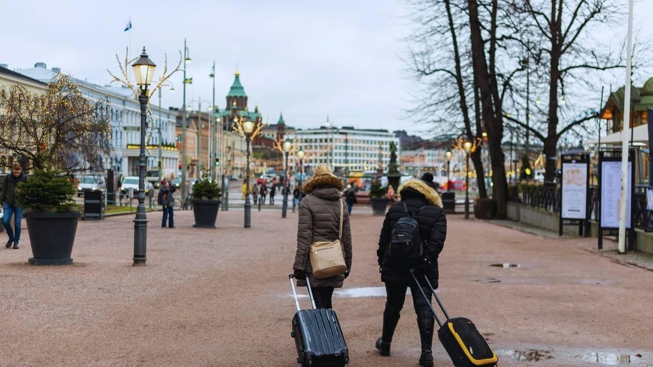 Rise of Experiential Travel: Offbeat Destinations vs Luxury Tourism