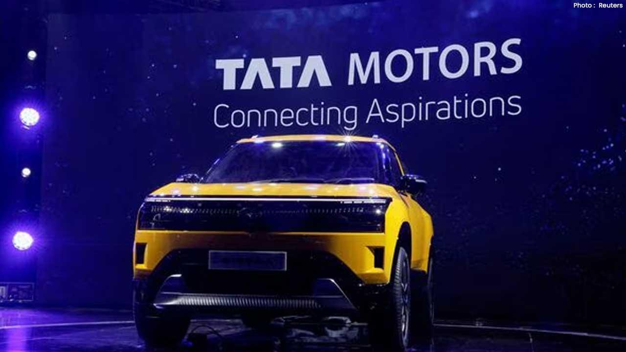 Tata Motors Stock Rallies Ahead of Commercial Vehicle Demerger
