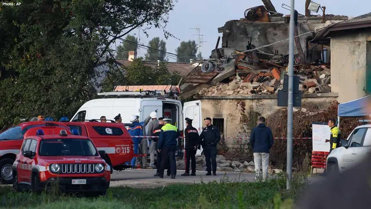 Northern Italy Gas Explosion Kills 3 Police, Injures 15 Others