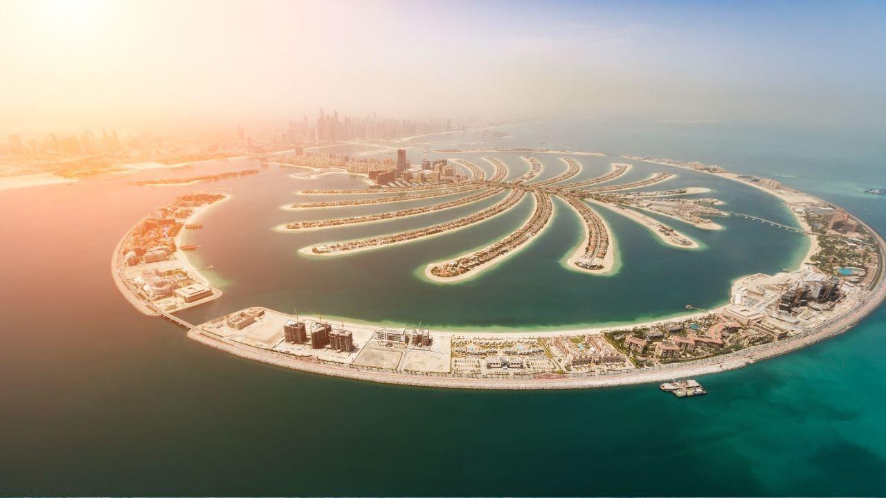 Epic Dubai Adventures: Desert Safaris, Beaches, and City Life