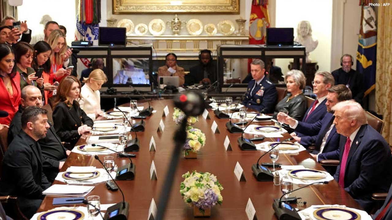 Zelensky Urges Trump for Tomahawks as US Pushes Peace Talks