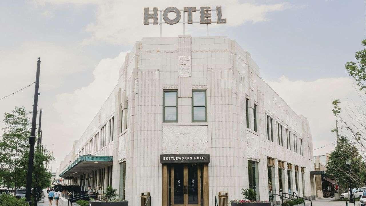 The Rise of Hotel Hopping: A New Era in Travel