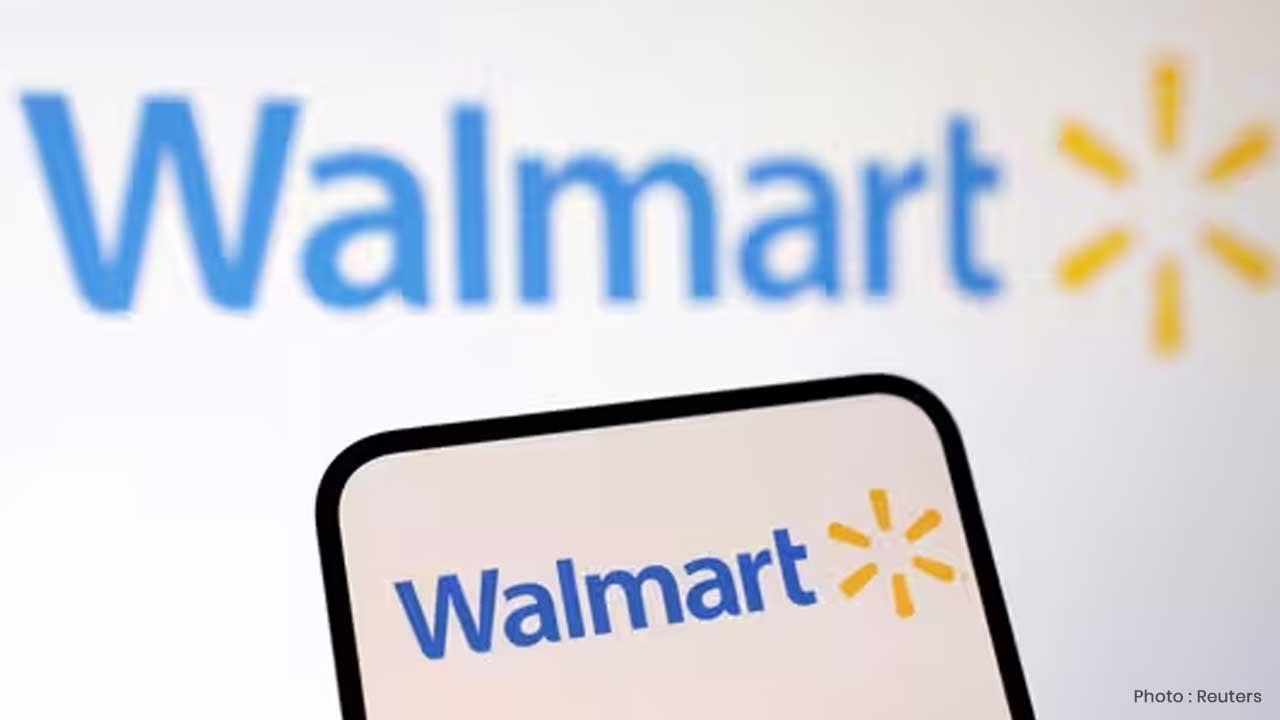 Walmart Halts H-1B Hiring Amid Trump’s $100,000 Visa Shock