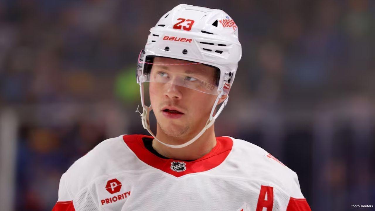 Jack Quinn Shines in Sabres' 4-2 Victory Over Red Wings