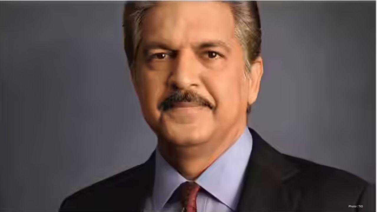 Anand Mahindra on Staying Fit at 70: Routine, Balance and 20 Minutes of Meditation Anand Mahindra on Staying Fit at 70: Routine, Balance and 20 Minutes of Meditation