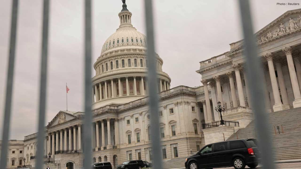 US Shutdown Enters Fourth Week as Parties Trade Blame US Shutdown Enters Fourth Week as Parties Trade Blame
