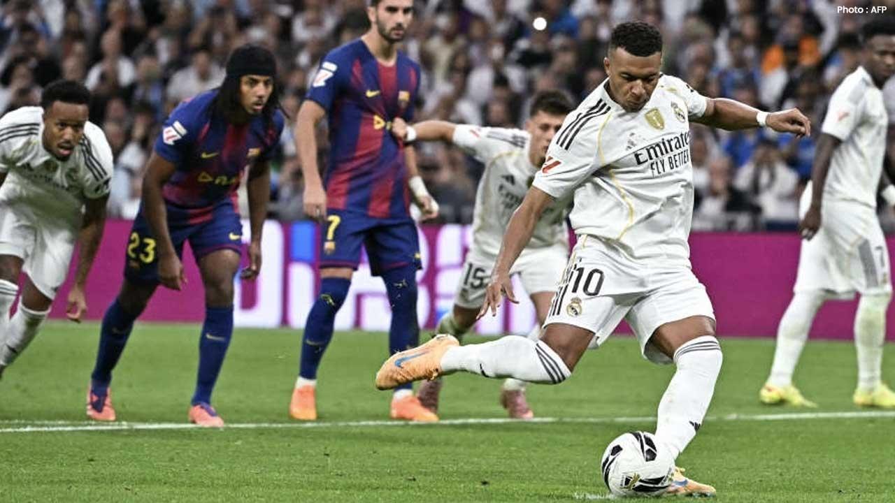 Real Madrid Triumphs Over Barcelona 2-1 in Epic El Clasico