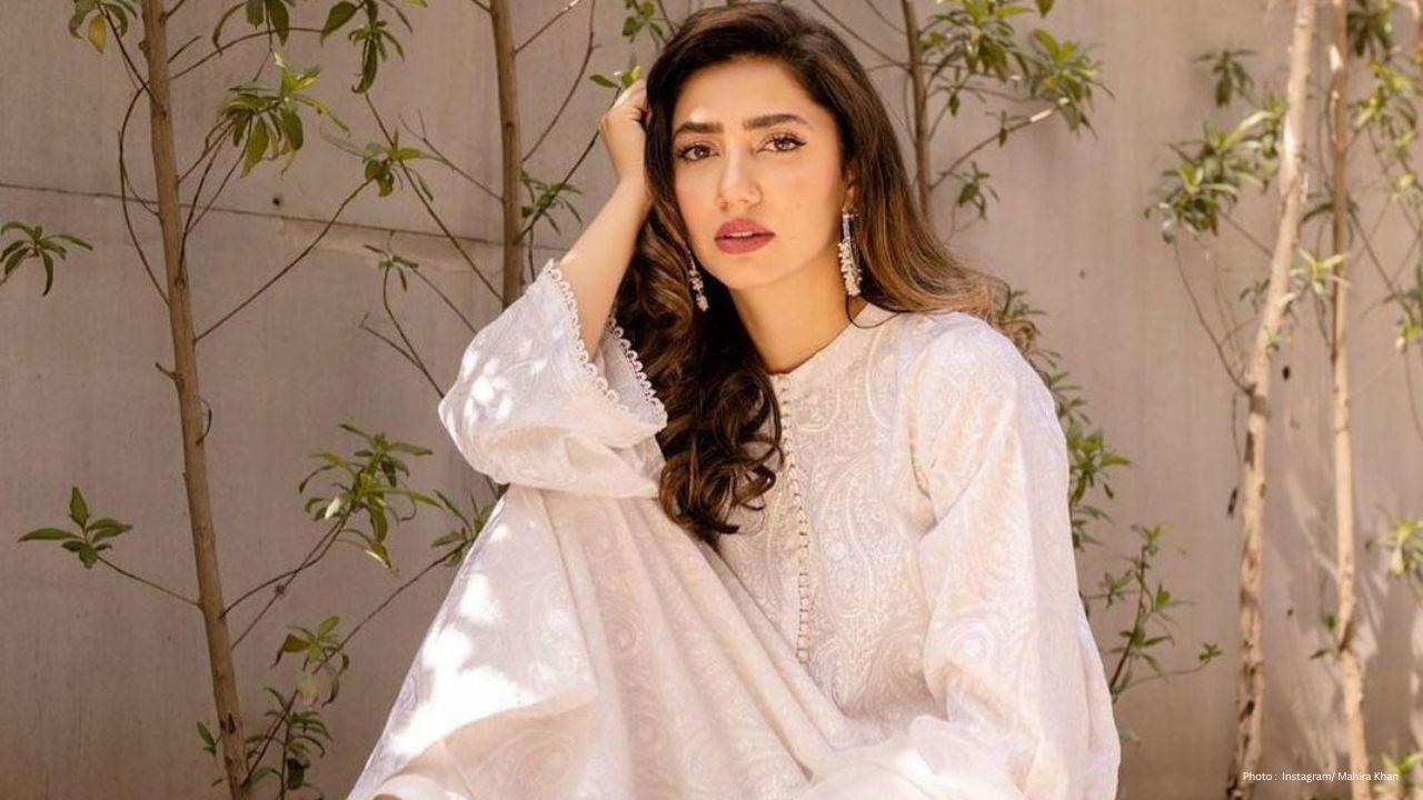 Mahira Khan: Makeup Mishap, Not Facelift, Behind Her ‘Snatched’ Look After Lahore Event Mahira Khan: Makeup Mishap, Not Facelift, Behind Her ‘Snatched’ Look After Lahore Event