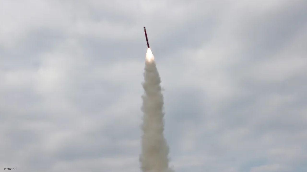 North Korea fires sea-based missiles ahead of Trump’s Seoul visit North Korea fires sea-based missiles ahead of Trump’s Seoul visit