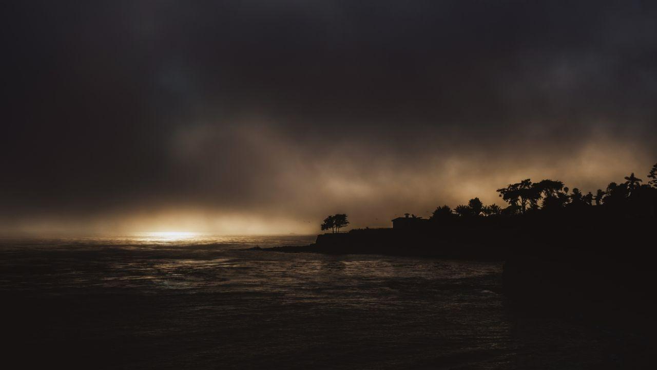 Cyclone Montha Batters Telangana; Roads and Railway Lines Submerged