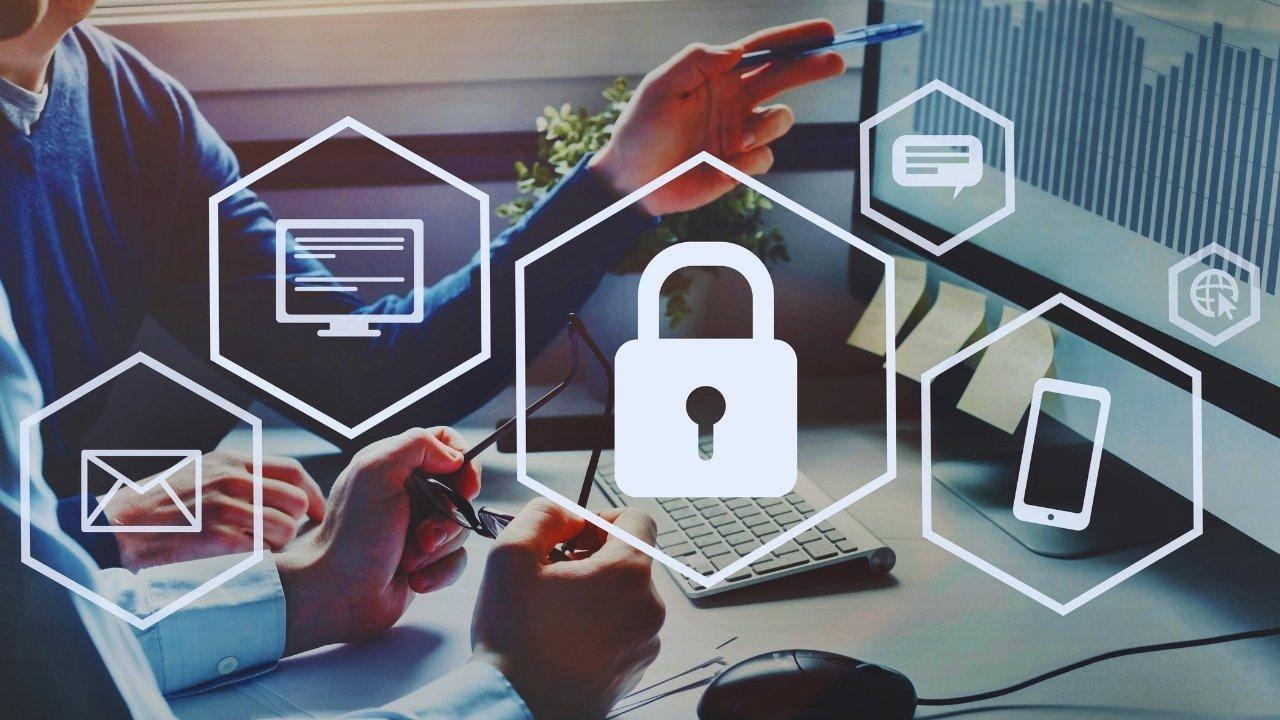 Data Privacy vs Personalization: Finding the Balance in 2025