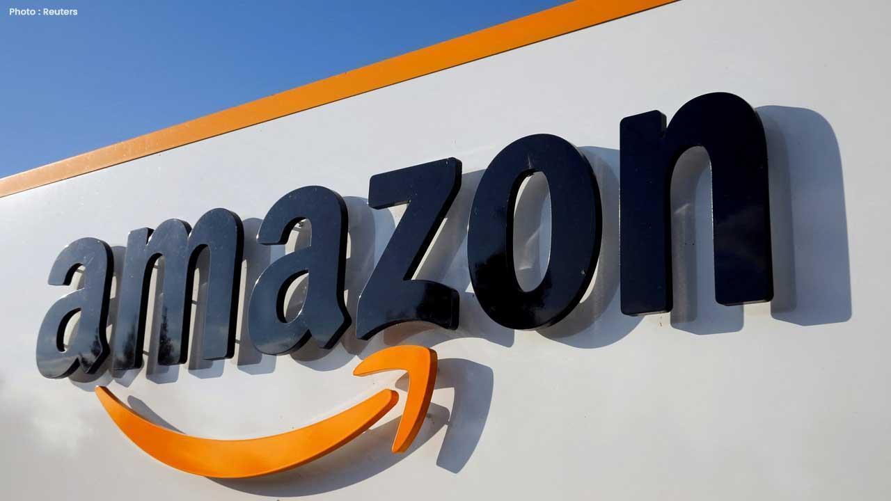 Amazon Layoffs 2025 Employees Fired by Early Morning Text Messages