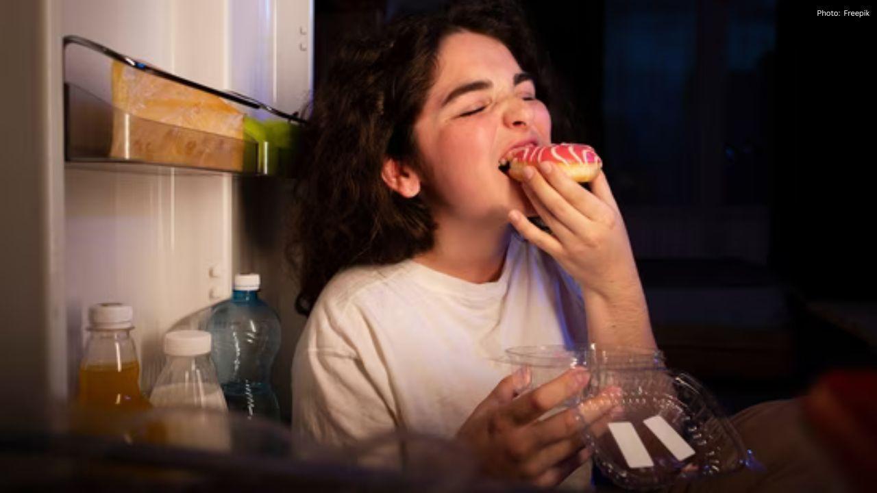 Jessie Inchauspé Explains Which Late-Night Snacks Help Sleep and Keep Sugar Stable