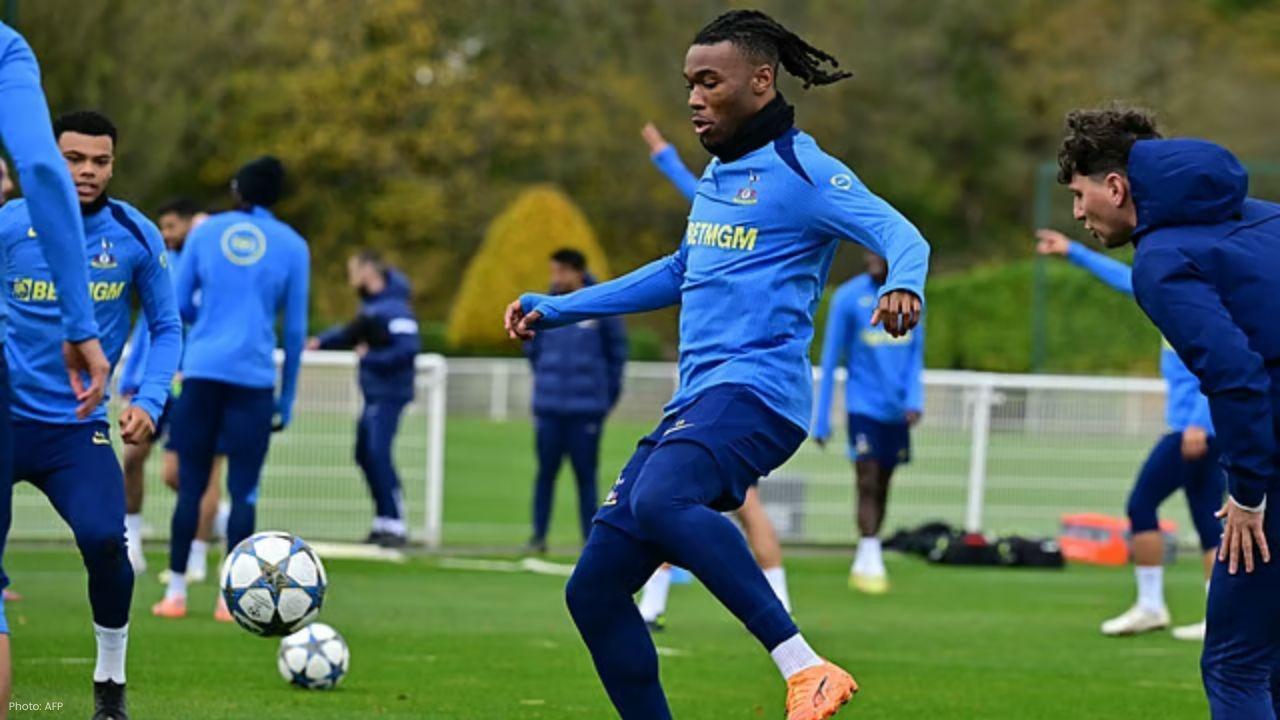 Tottenham's Destiny Udogie Reported to Have Been Threatened in North London