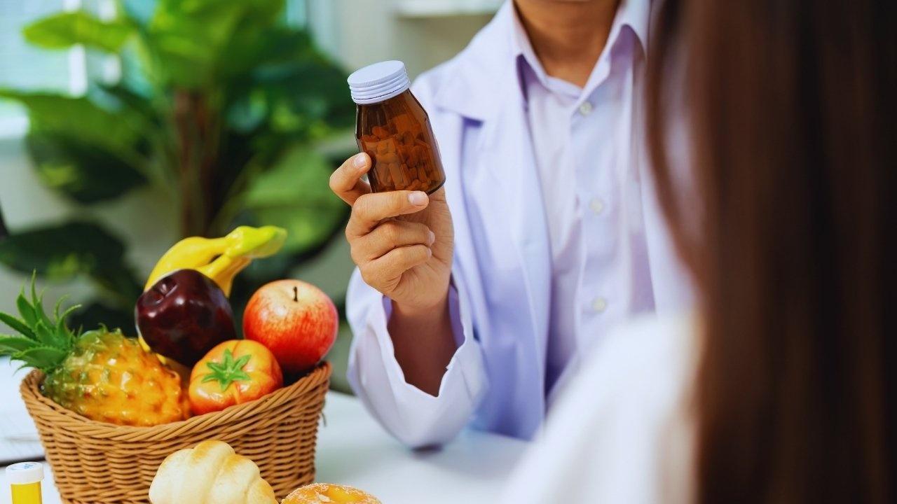 How to Read Nutrition Trends in 2025: Evidence Over Hype