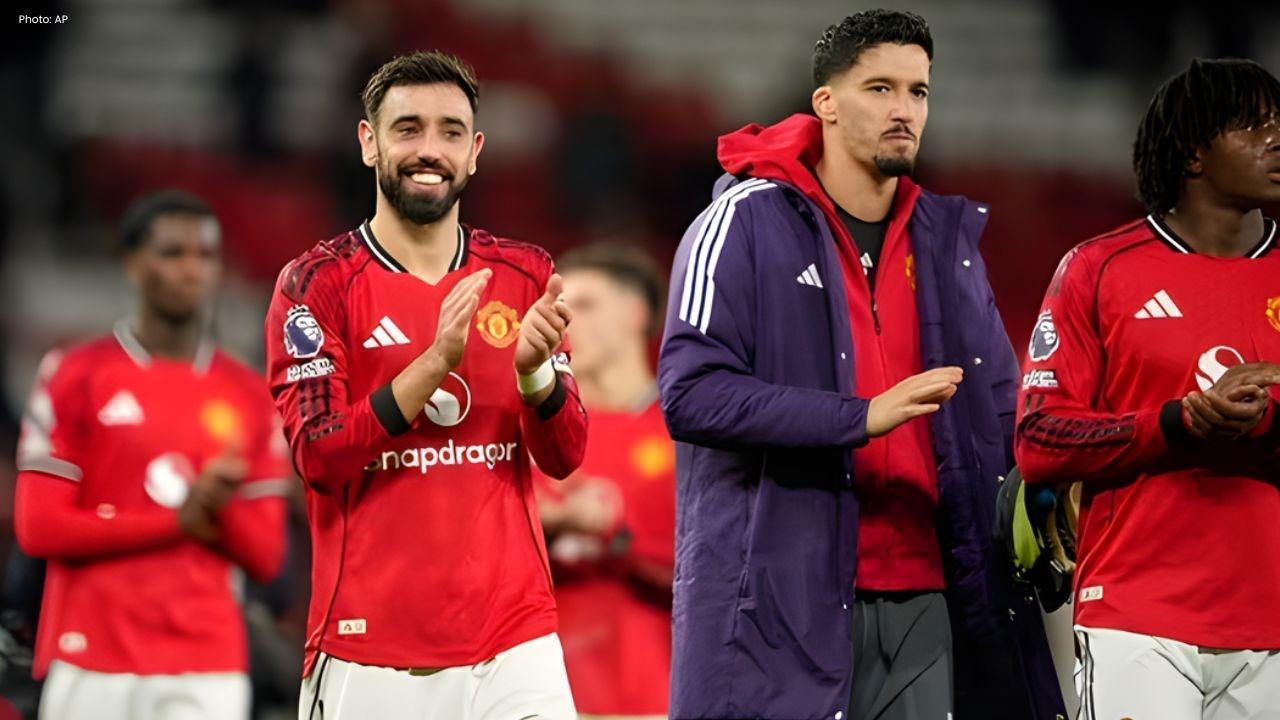 English Clubs Mark Gurupurab, Extend Greetings to Sikh Supporters