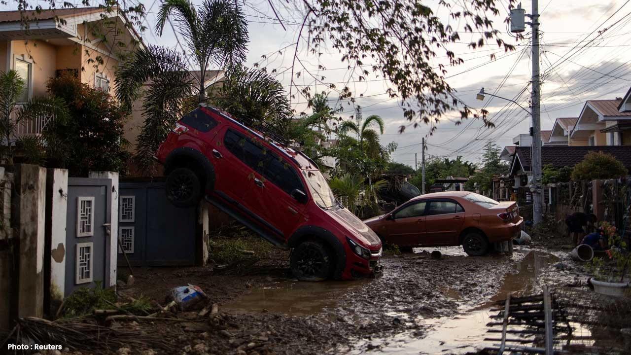 Devastating Typhoon Kalmaegi Strikes Philippines and Vietnam, Over 190 Lives Lost