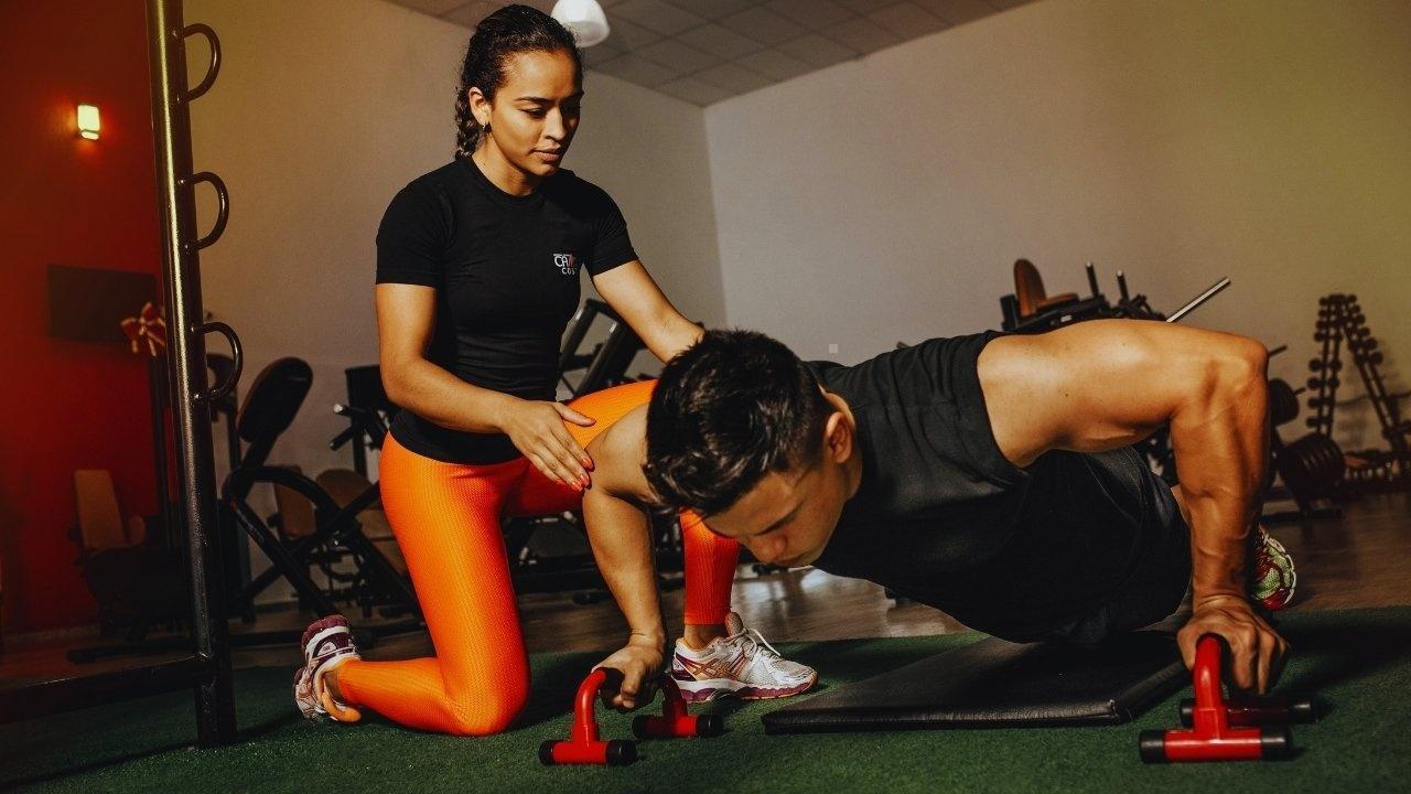 The Role of AI Health Coaches: Current Capabilities and Limitations