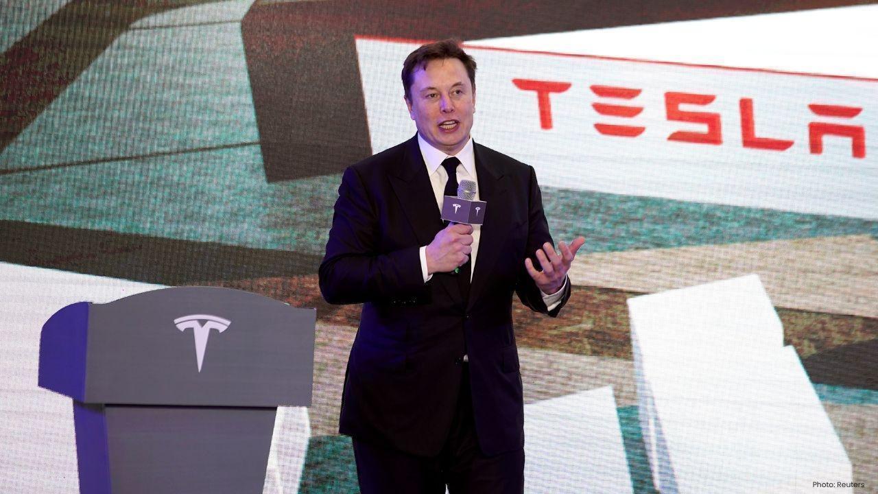 Tesla Investors Endorse Elon Musk's Groundbreaking $878 Billion Compensation