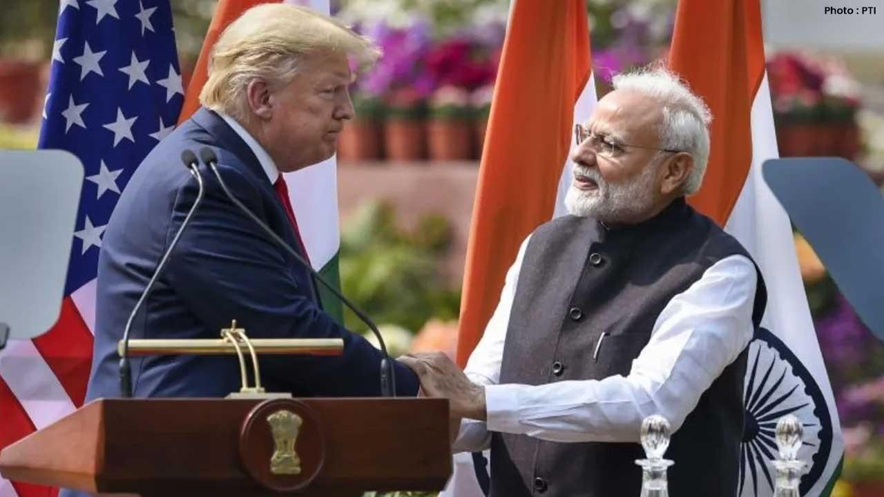 Trump Applauds Modi, Signals Potential 2026 India Visit