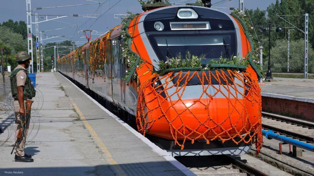Modi Launches Four New Vande Bharat Express Trains