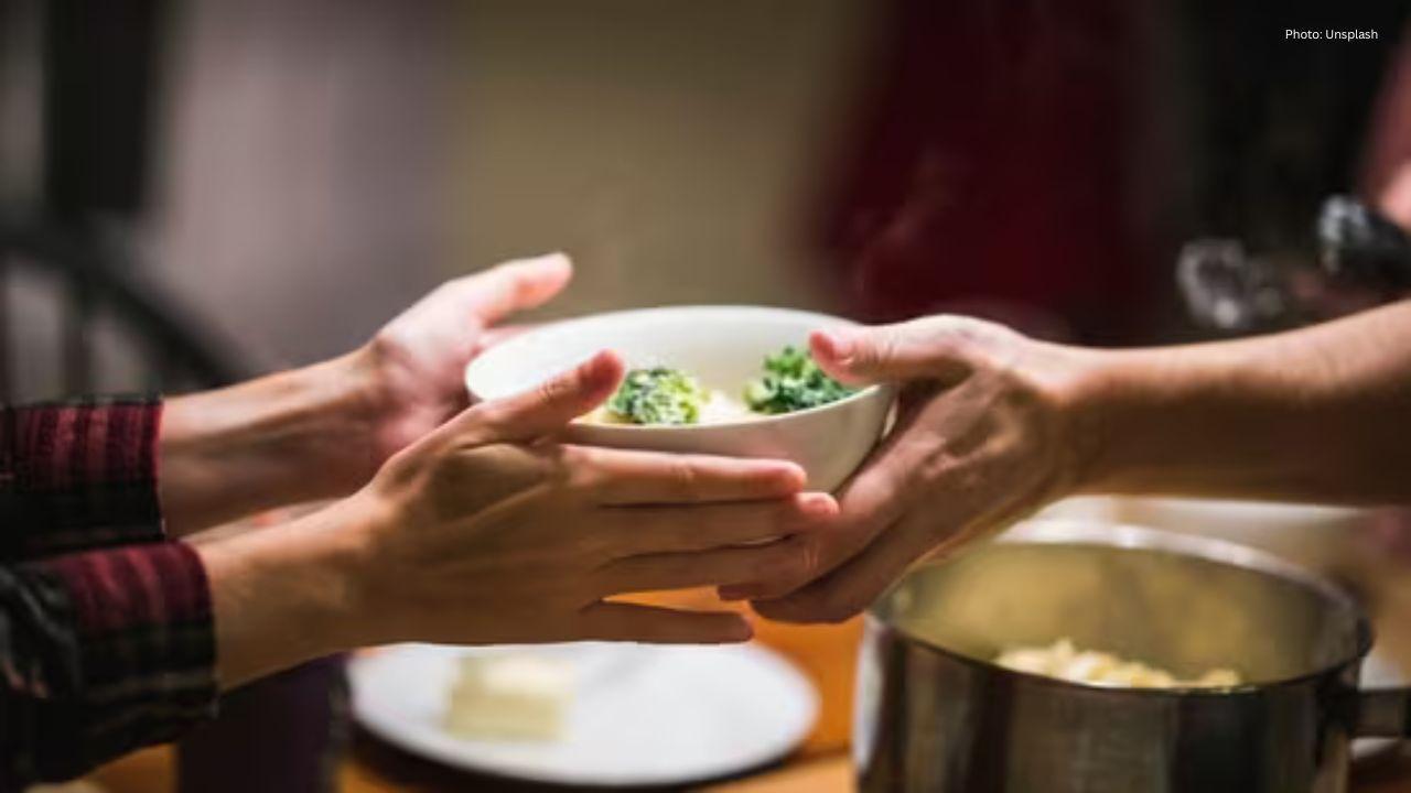 The Importance of Waiting to Sleep After Dinner